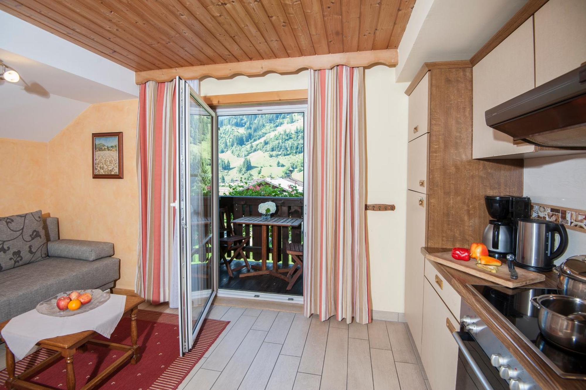 Ferienhaus Antonia 도르프가스테인 객실 사진